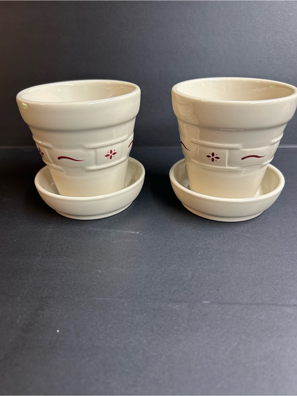 Longaberger set/2 Woven Traditions Red Flower Pots and Saucers, EC